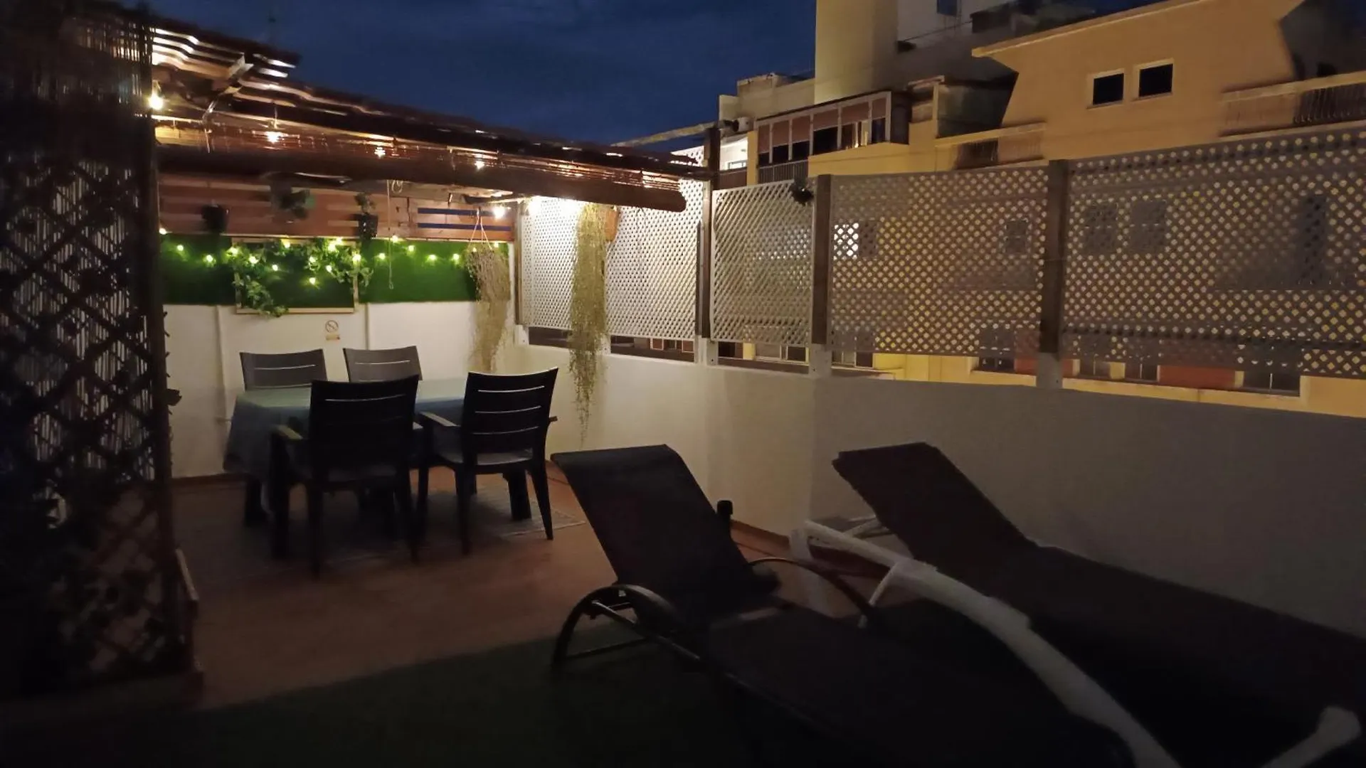 Center Santa Cruz, Alojamiento Centrico Con Gran Terraza, Cocina , Salon Y Banos, Todo Privado 0*, Santa Cruz de Tenerife